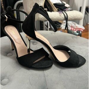 Aldo Gold Heel Shoes